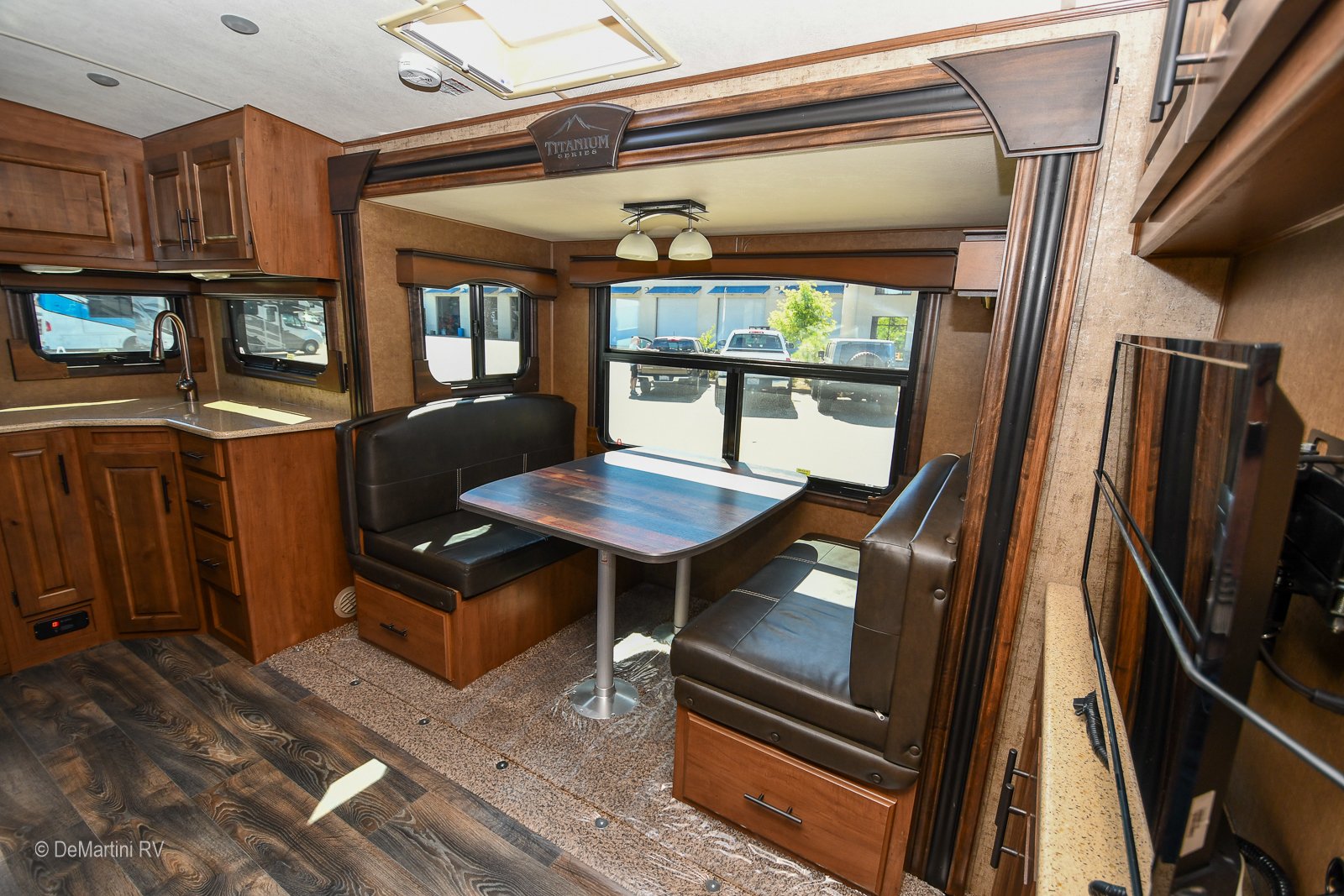 Gallery image 186809
