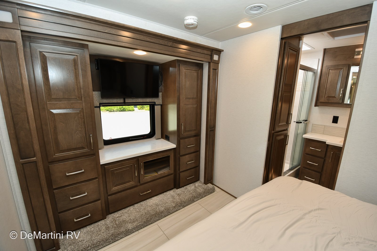Gallery image 185955