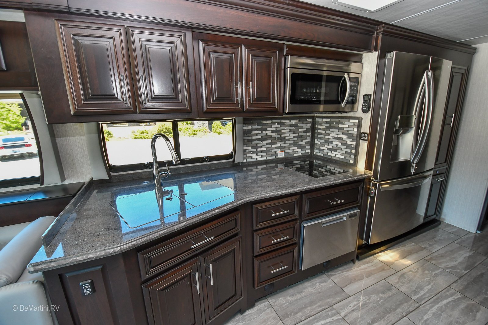 Gallery image 184106