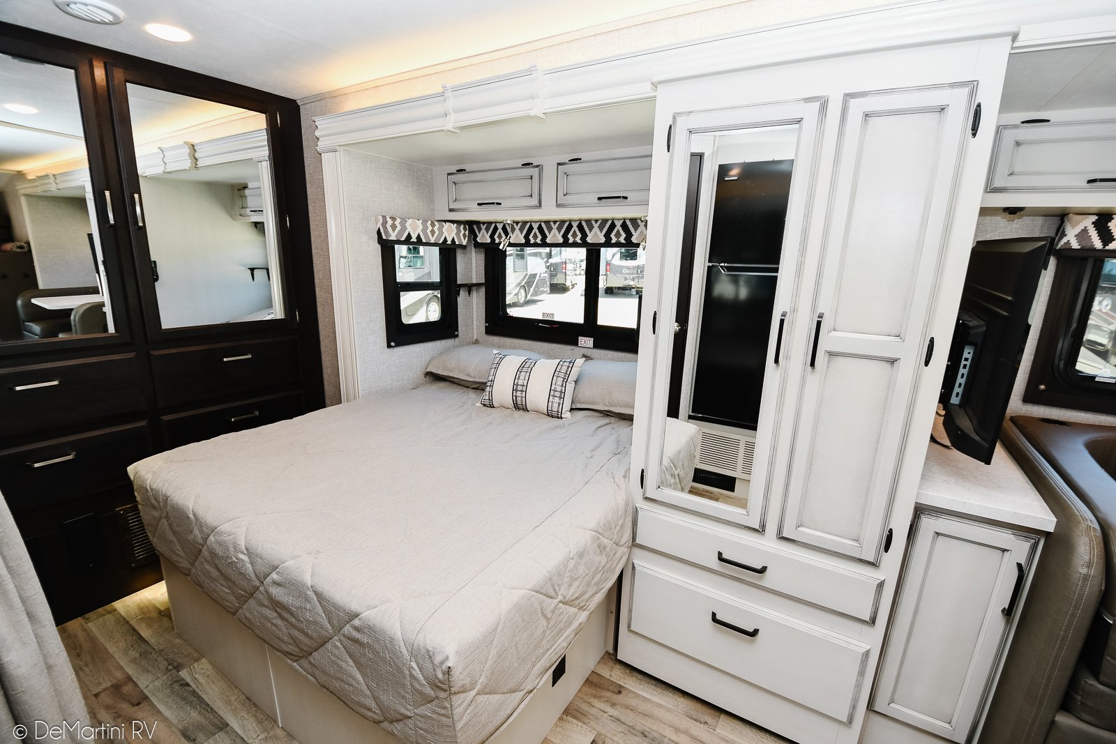 Gallery image 176867