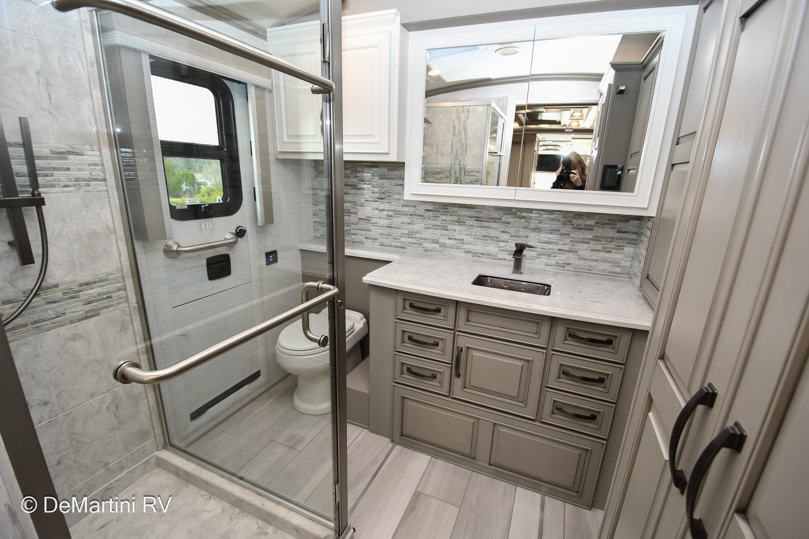 Gallery image 185303