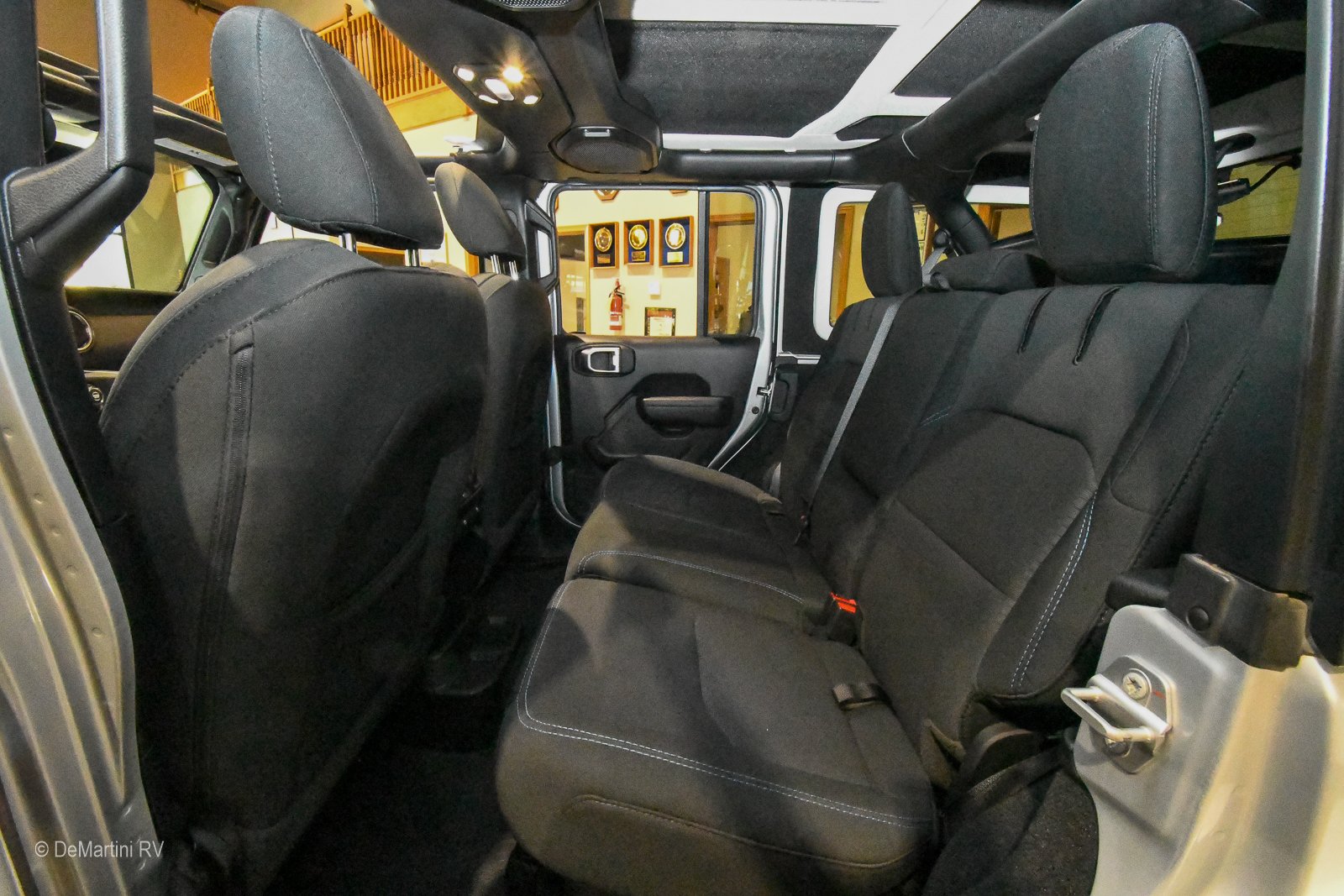 Gallery image 184098