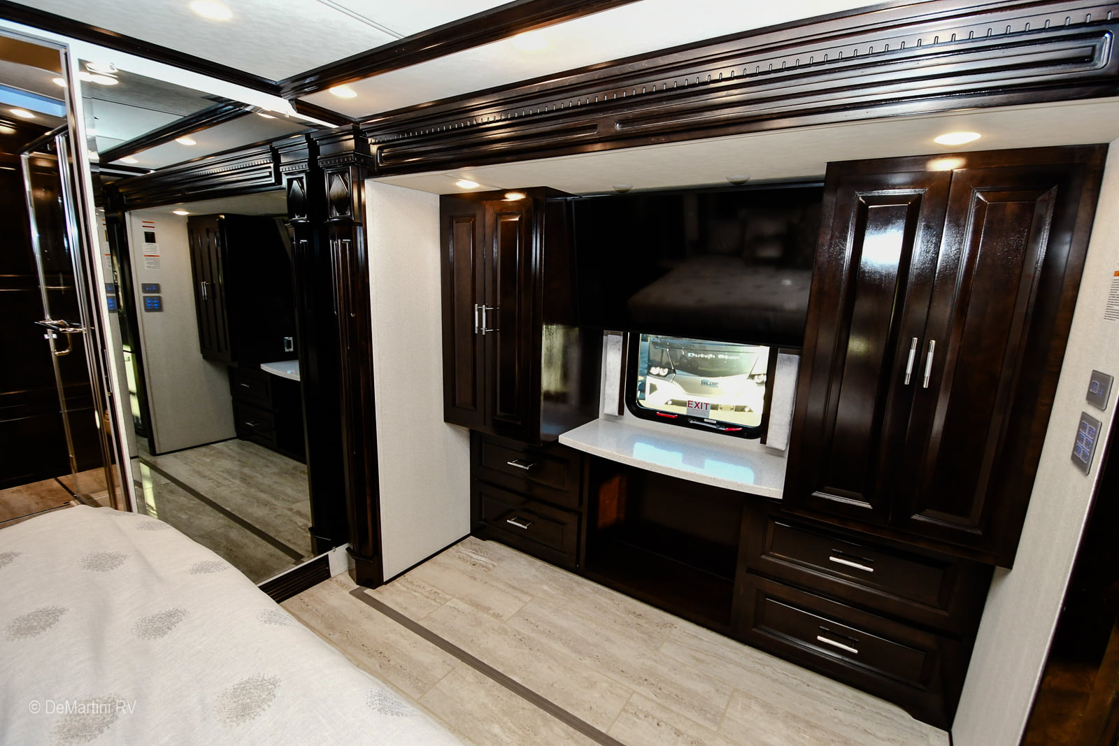 Gallery image 181919