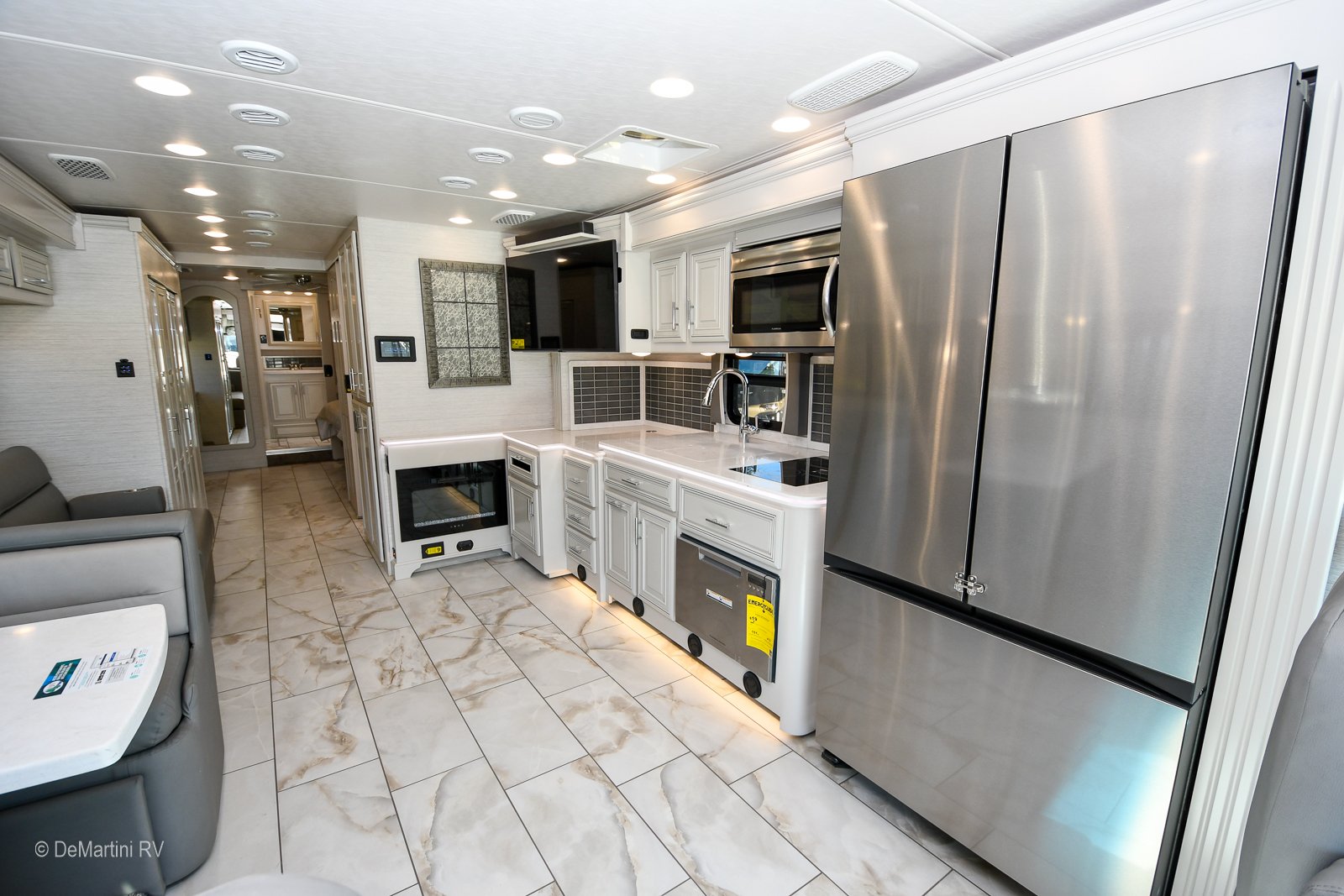 Gallery image 181206