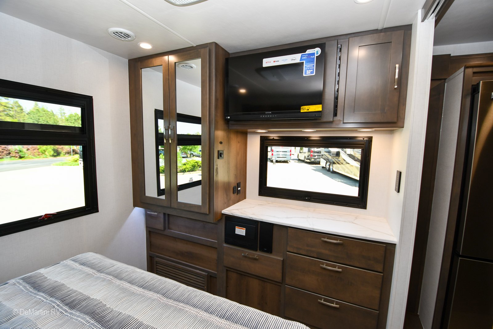 Gallery image 183402