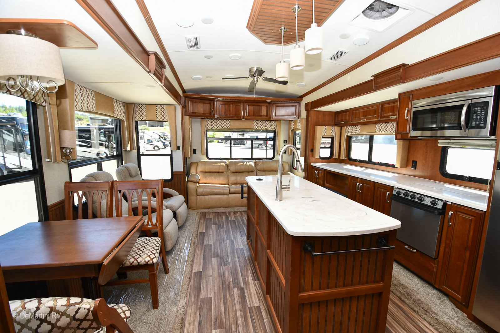Gallery image 186261