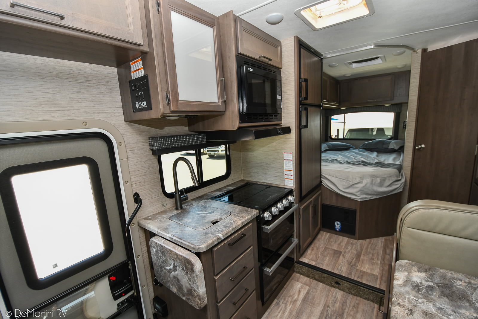 Gallery image 179905