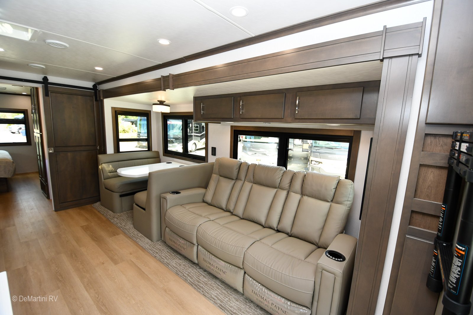Gallery image 183599