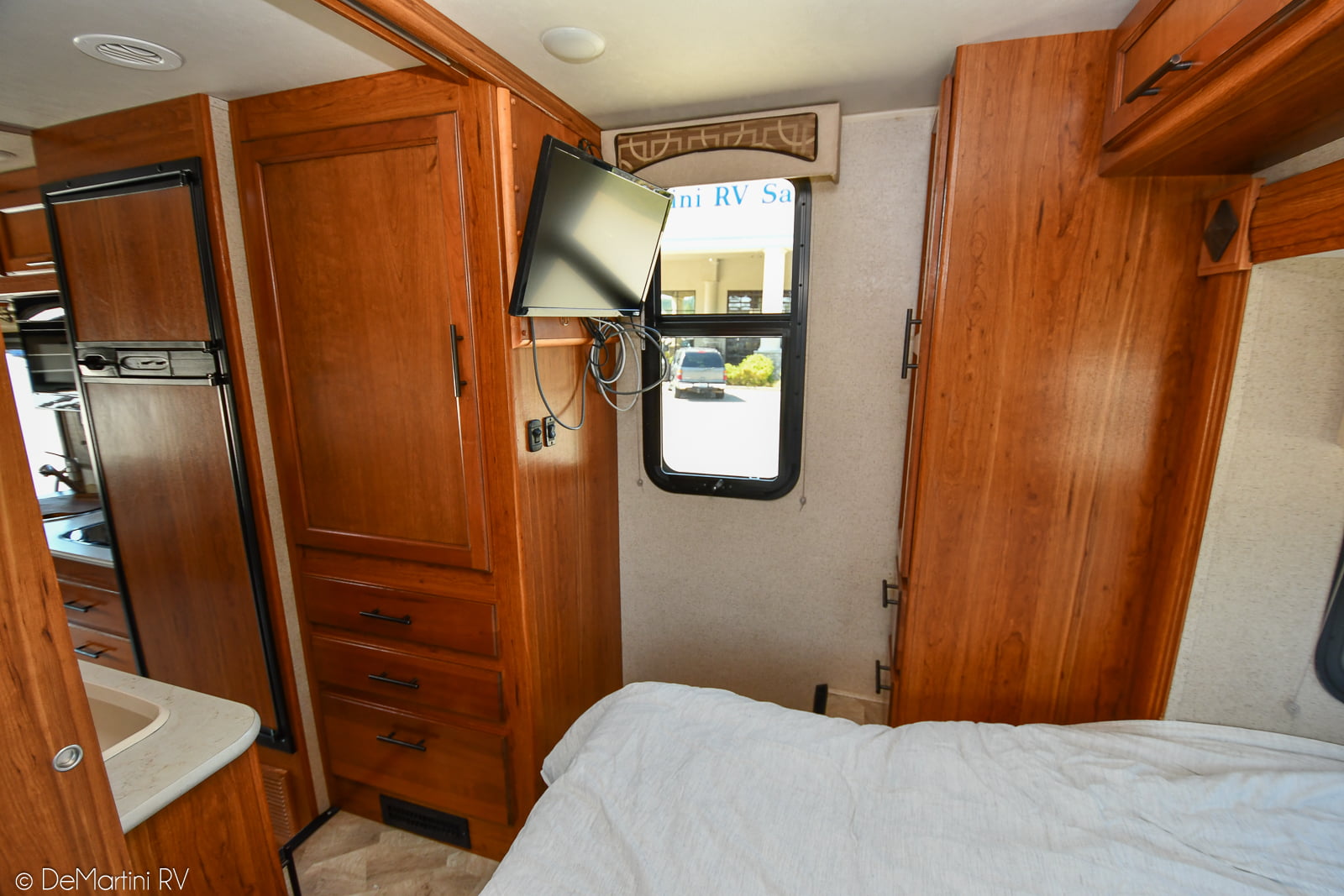 Gallery image 180182