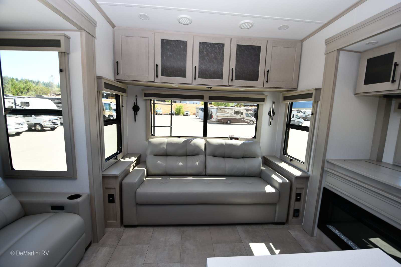Gallery image 186816