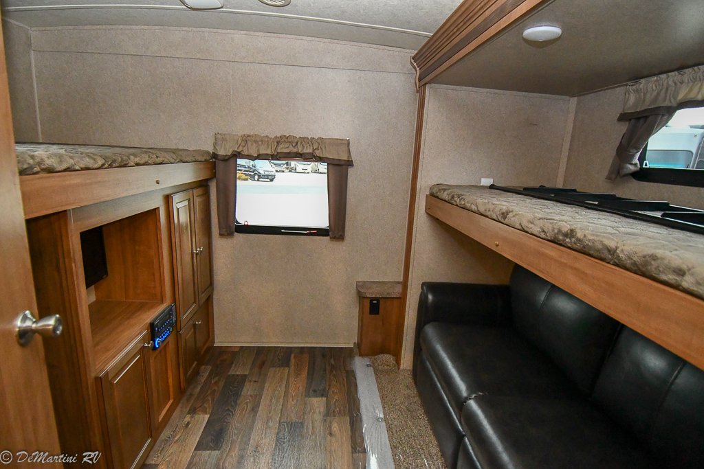 Gallery image 146597