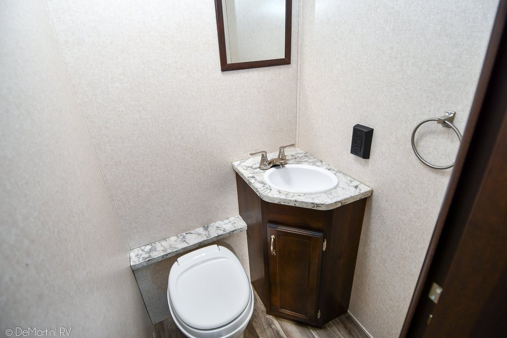 Gallery image 169924