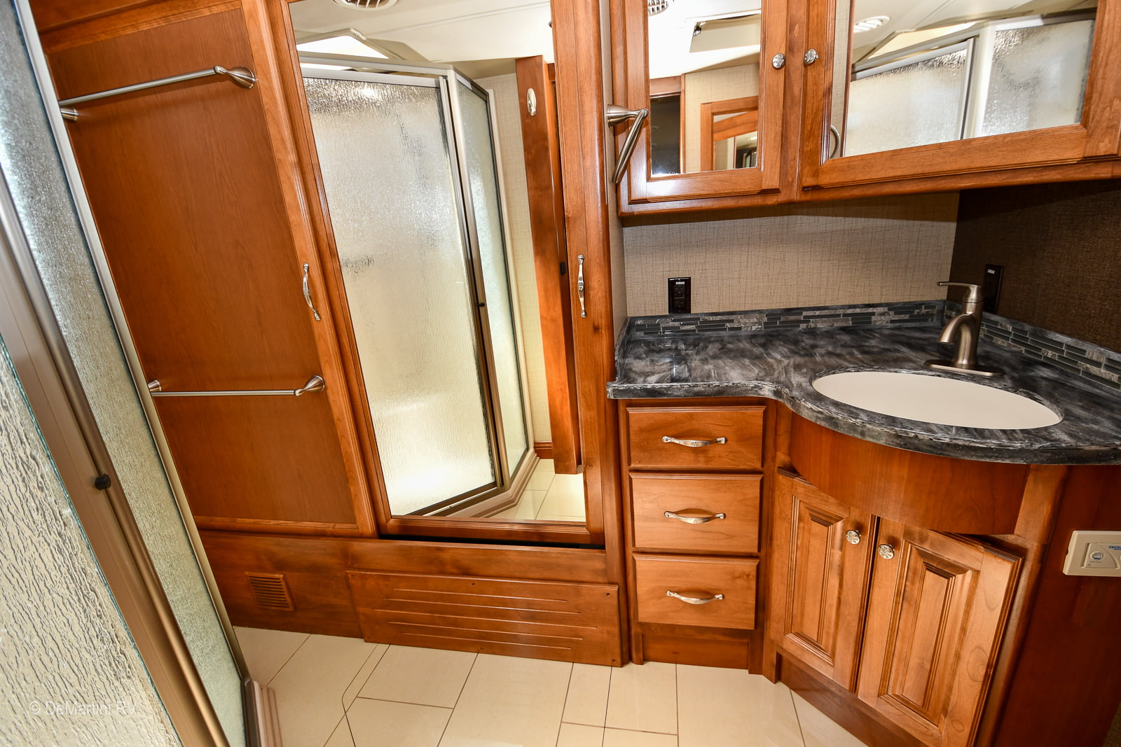 Gallery image 180307