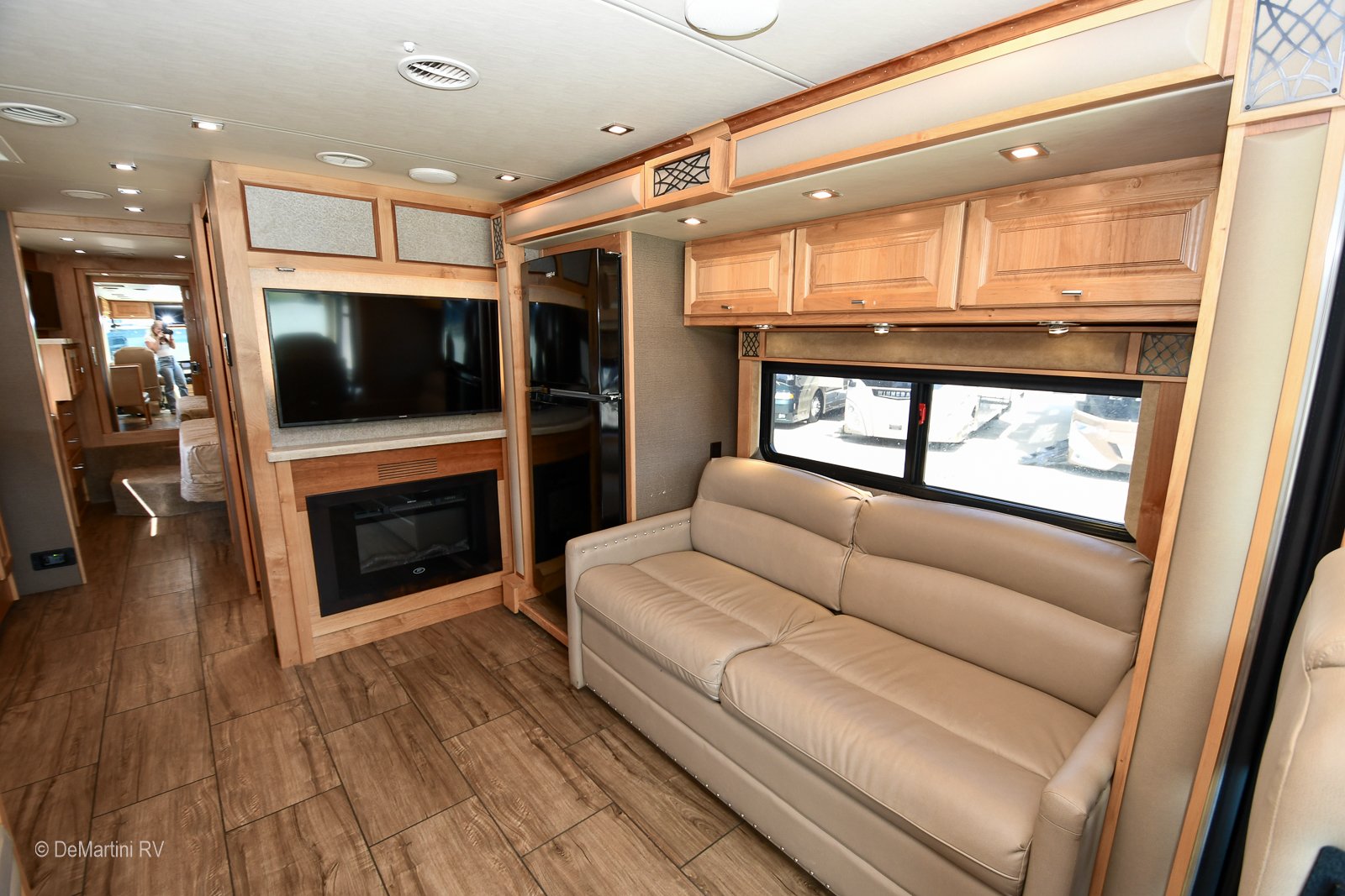 Gallery image 186502