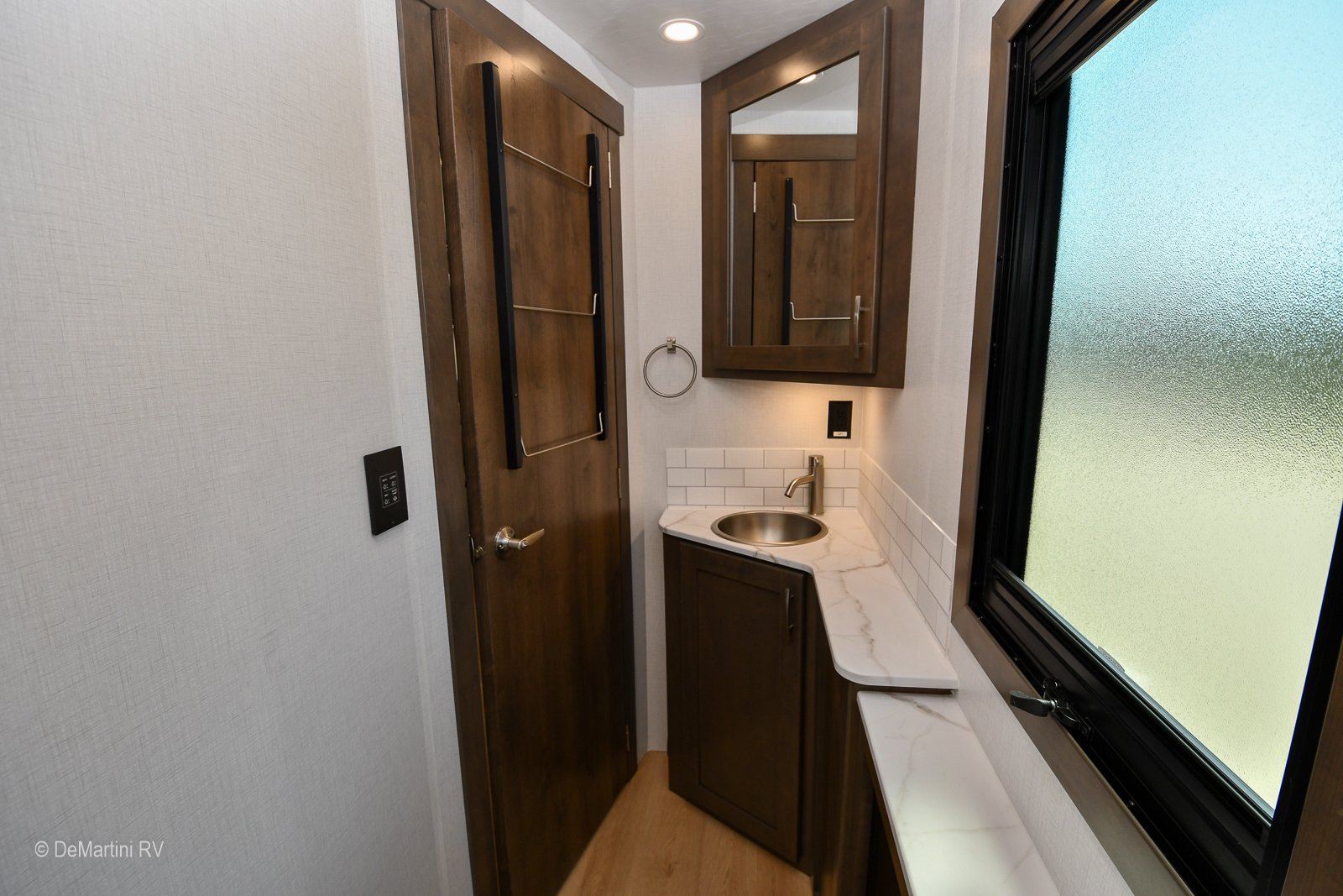 Gallery image 183321