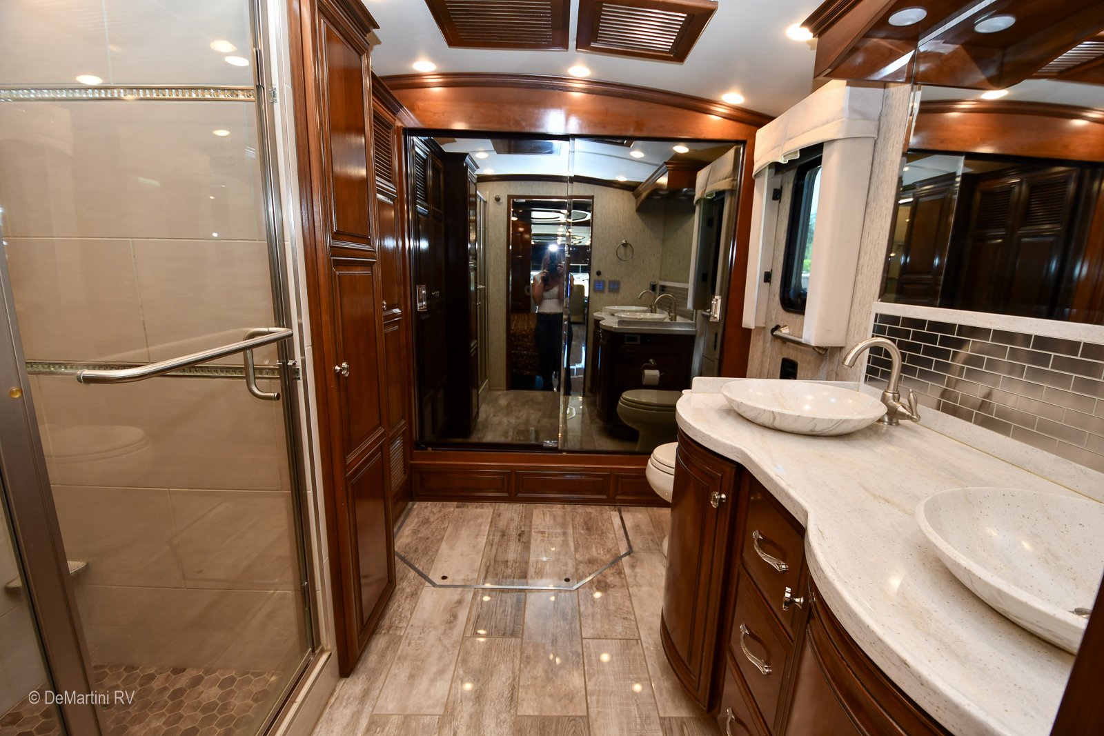 Gallery image 186305