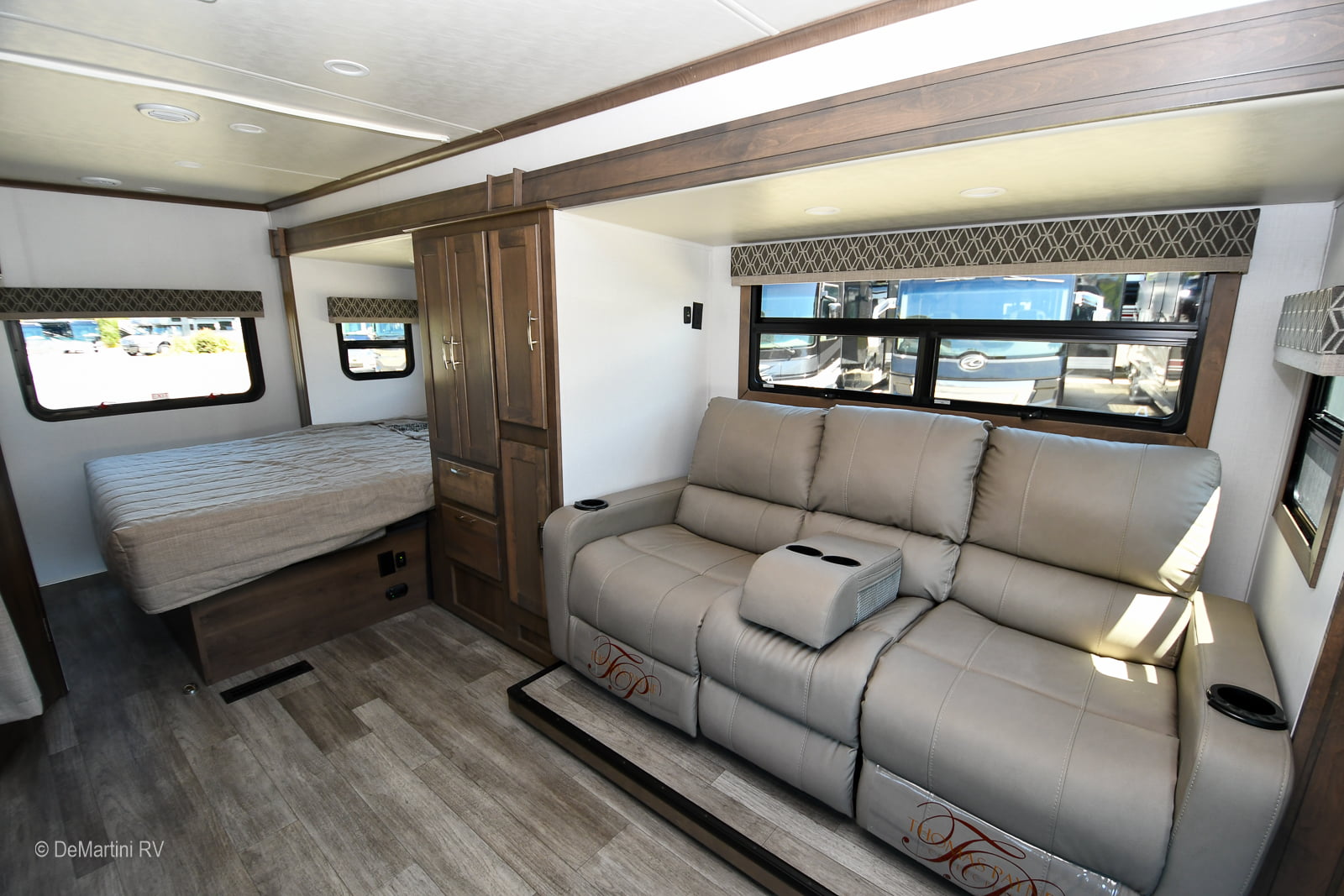 Gallery image 180473