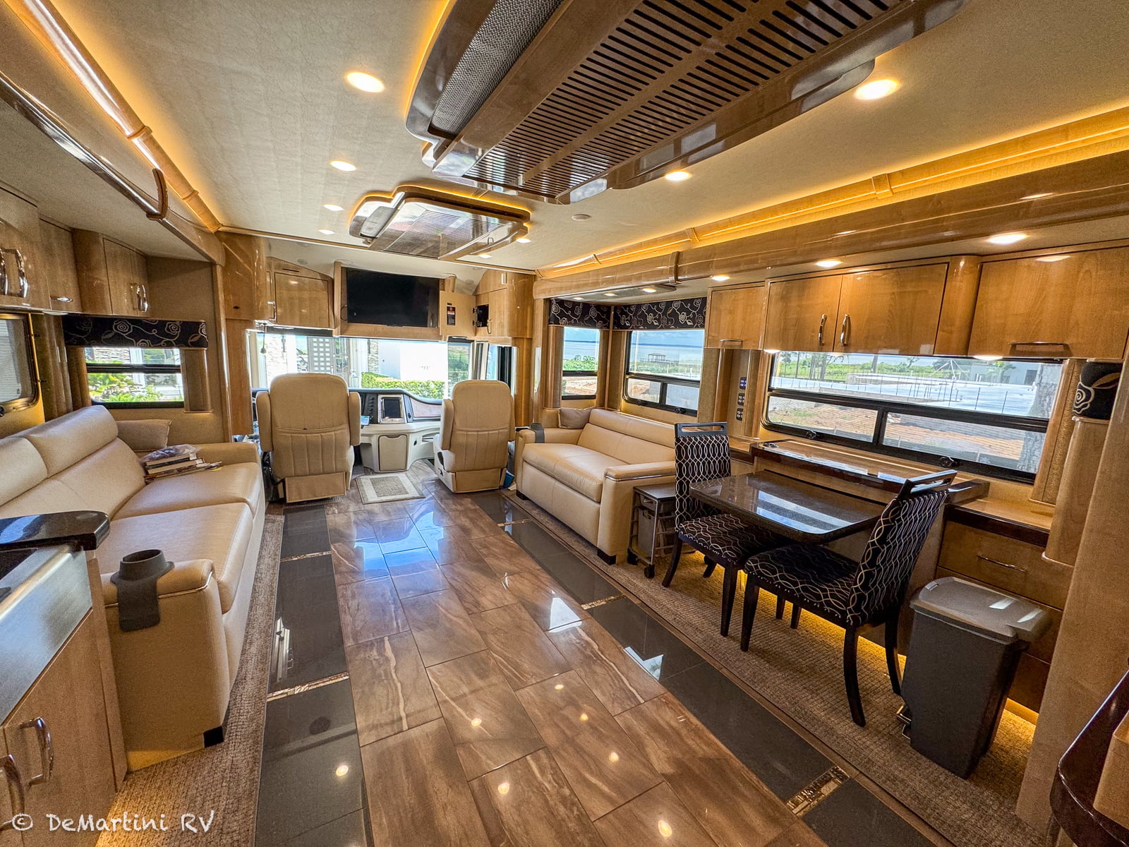 Gallery image 181026