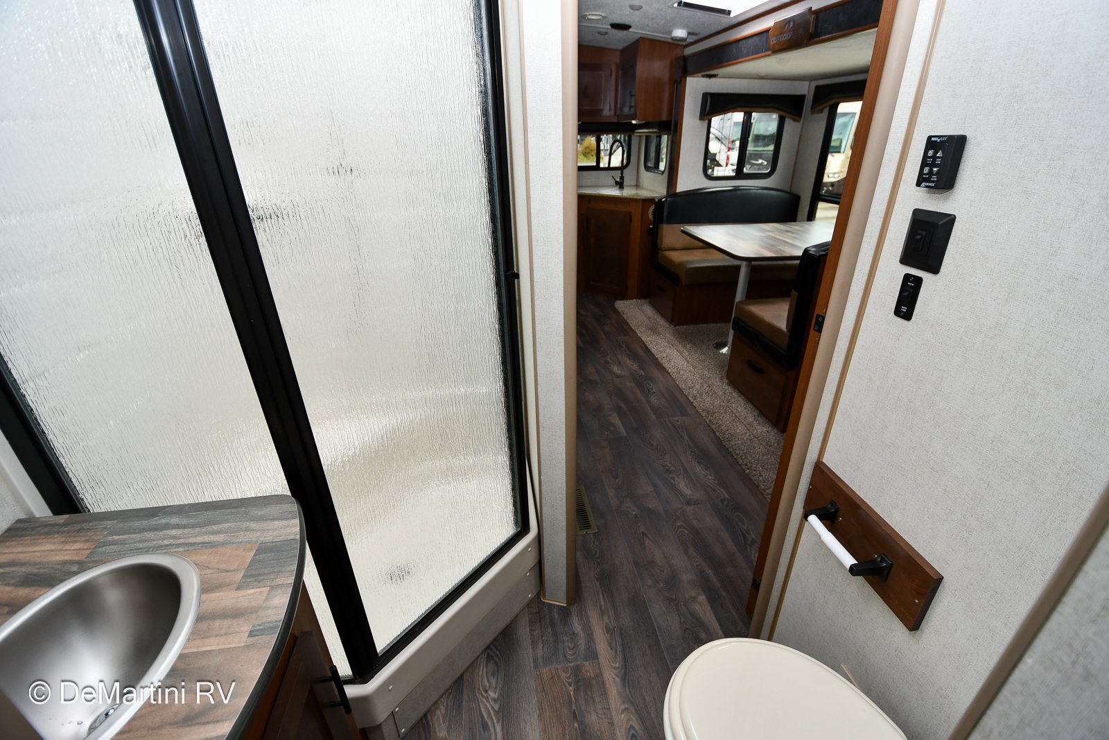 Gallery image 185017