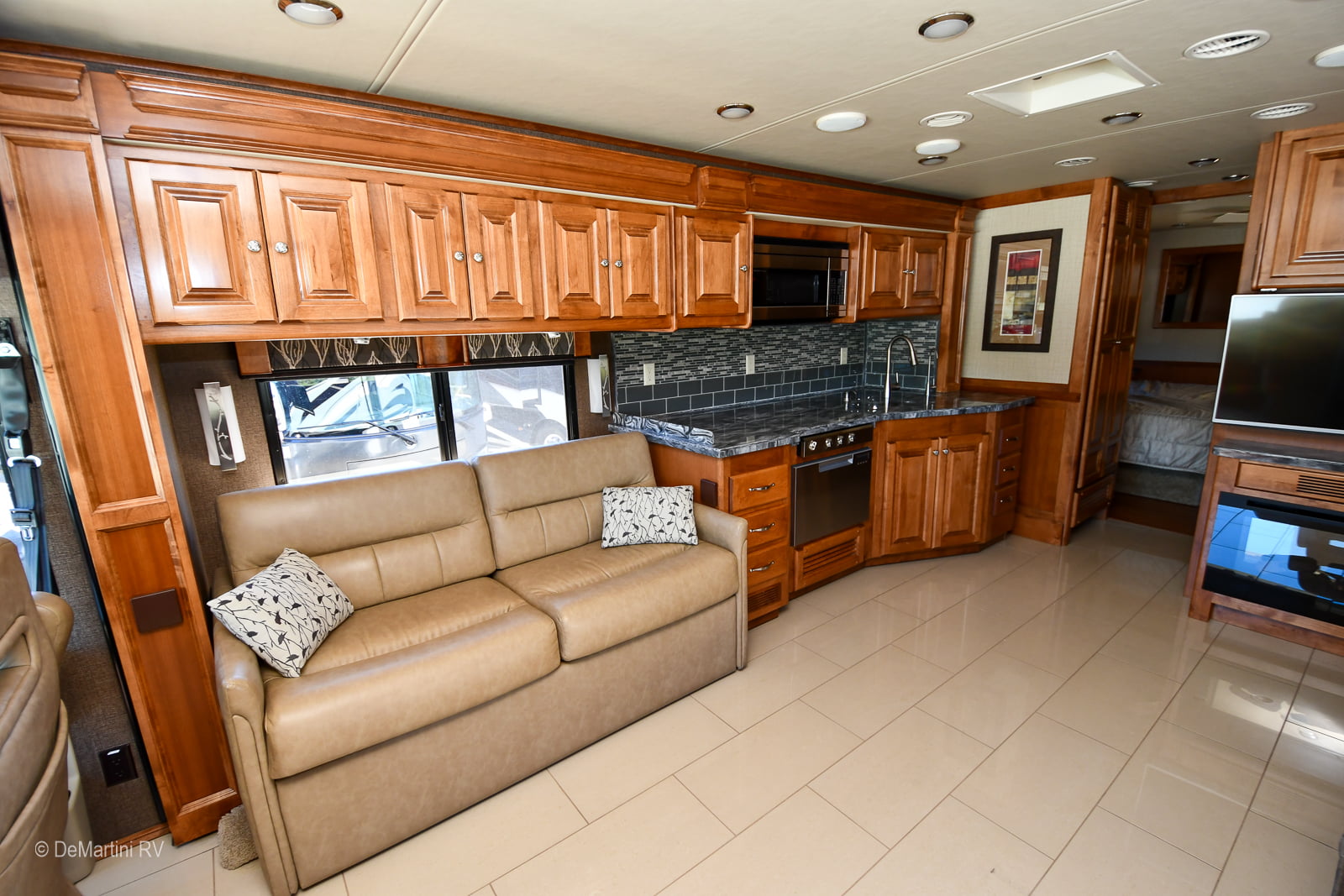 Gallery image 180302
