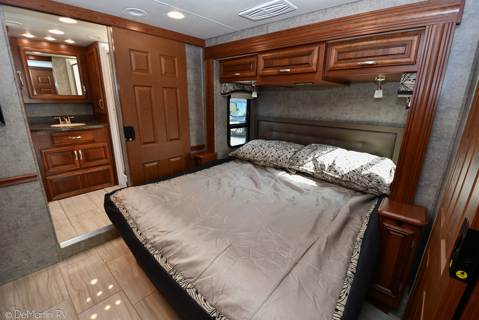 Gallery image 182247