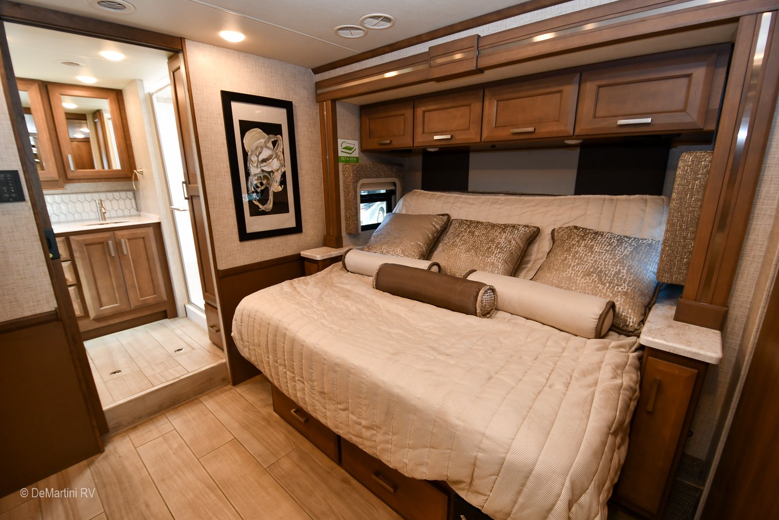 Gallery image 180025